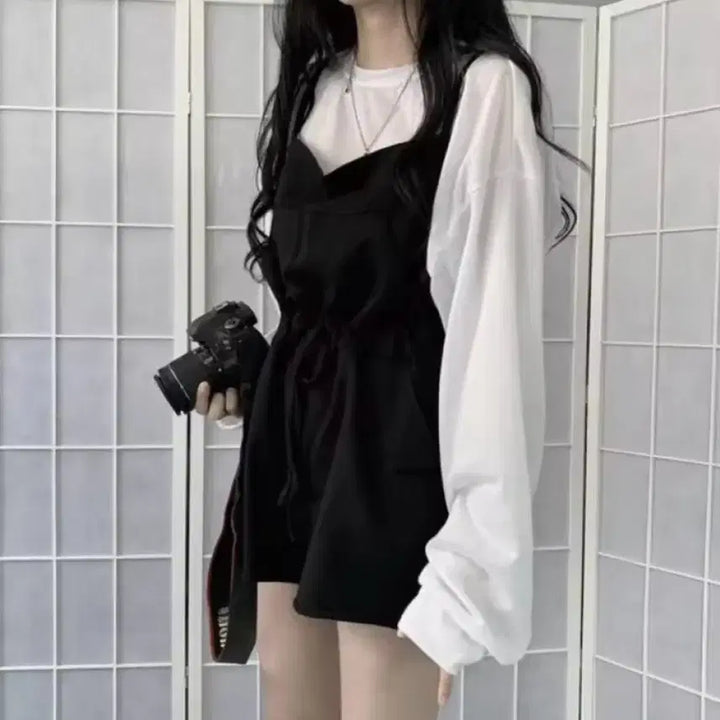[BUNJANG] Black Spaghetti Strap Mini Dress with White Sheer Long Sleeve Top / 블랙 나시 원피스 끈 조절 가능 흰색 시스루 티 포함