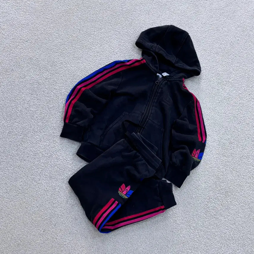 [BUNJANG] Adidas Kids 3D Trefoil Hoodie Set / 100 아디다스 키즈 3D 트레포일 후드 세트 0619E2