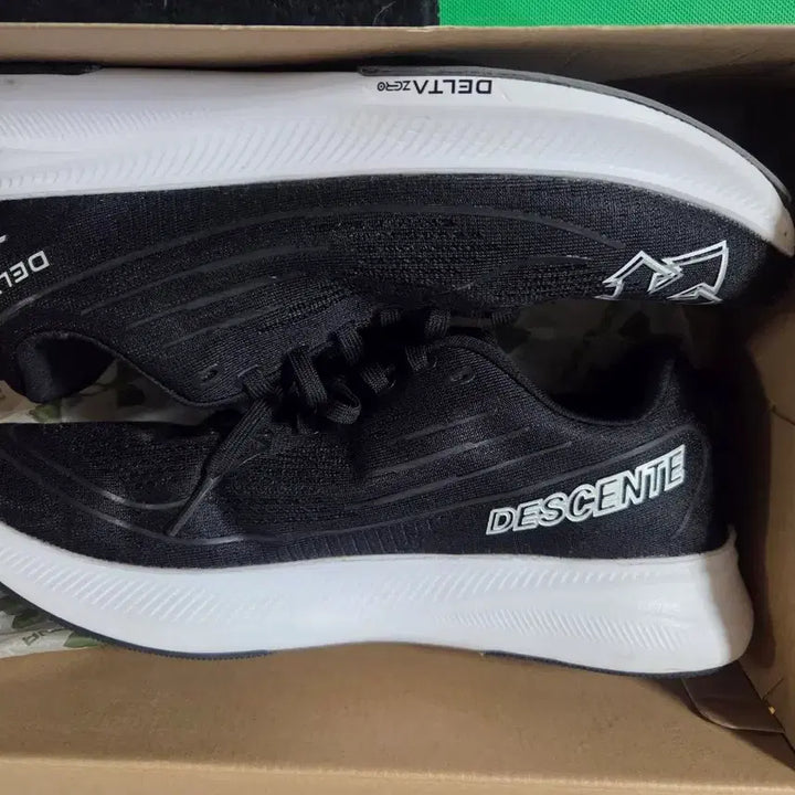 [BUNJANG] Descente Delta Force 265 / 데상트 델타포스 265