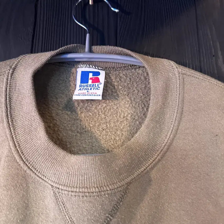 [BUNJANG] Russell Vintage Pistachio Sweatshirt / 러셀 피스타치오 빈티지스웻