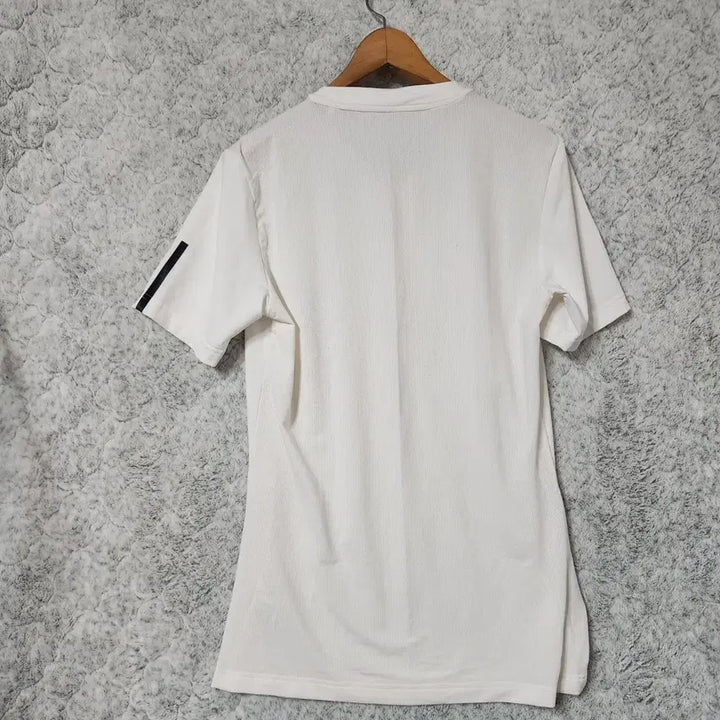 [BUNJANG] Adidas Old School Short Sleeve T-Shirt Size 100 / 547B [100] 아디다스 올드스쿨 반팔 티셔츠