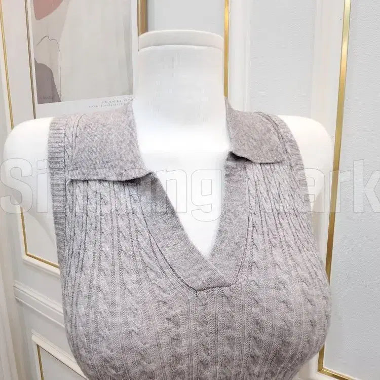[BUNJANG] Karanaissi V-Neck Knit Ribbed Knit Sexy Basic Top / [빠른발송] 카라나시 브이넥 니트 꽈배기 딱붙는 섹시 기본티