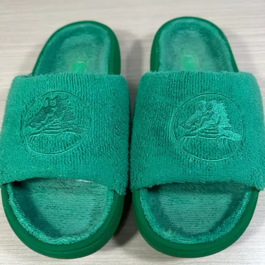 [BUNJANG] Crocs Slip-ons Women&
