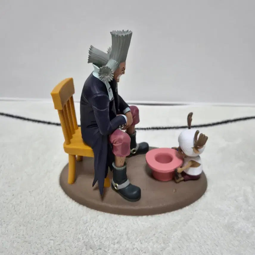 [BUNJANG] One Piece Emotional Story Vol. 2 Prize B Dr. Hiriluk &amp; Chopper Figure / (박스x)원피스 이모셔널 스토리 vol.2 B상 닥터 히루루크, 쵸파