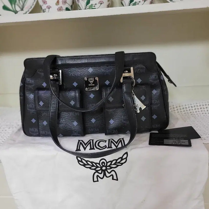 [SOLD OUT] MCM 네이비 토트백