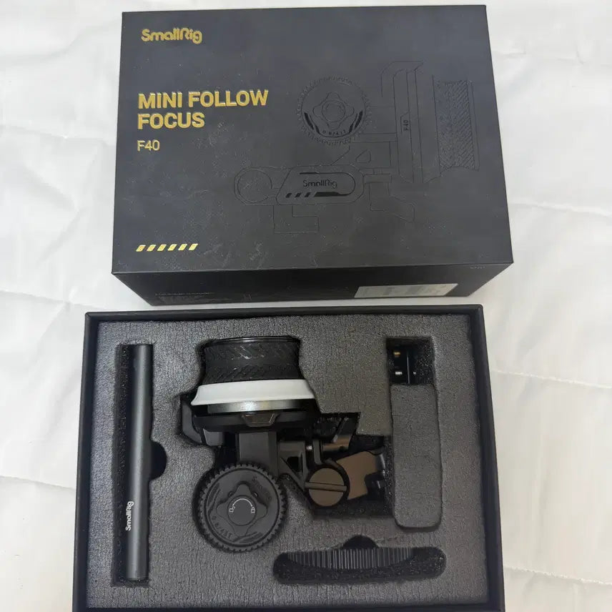 [SOLD OUT] 스몰리그 미니 팔로우 포커스 F40 (사용 횟수 3~4회)