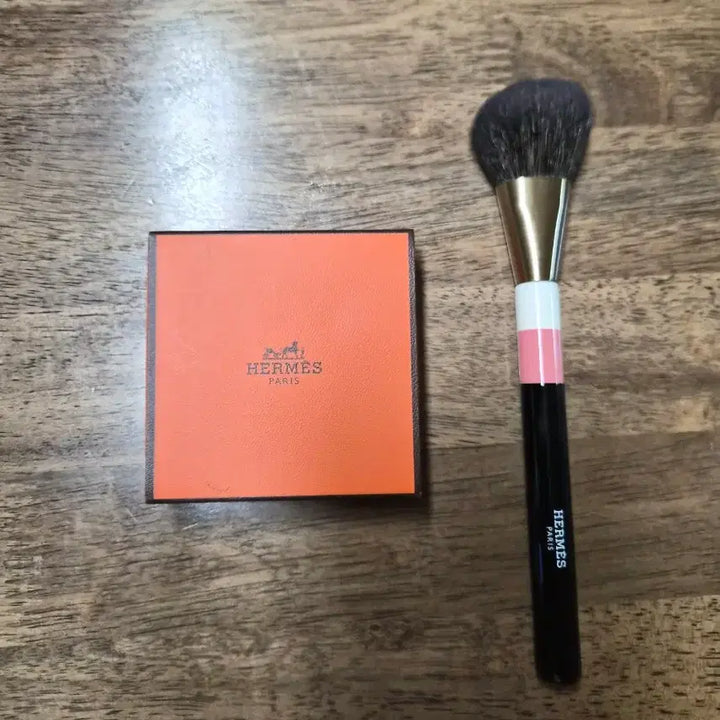 [SOLD OUT] 에르메스 블러셔 핑크 + 브러쉬