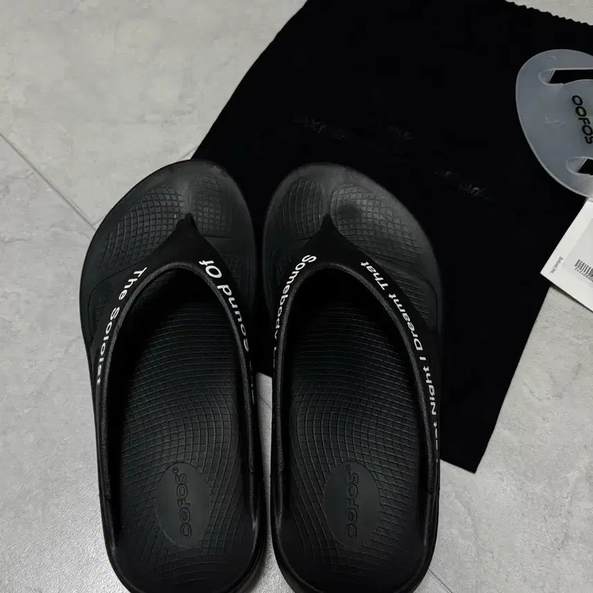 [BUNJANG] OOFOS Soloist Black Sneakers (270mm) / 우포스 솔로이스트 판매