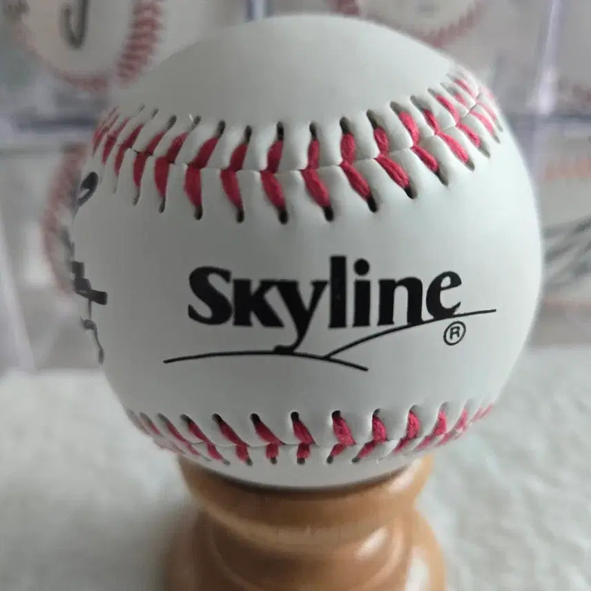 [BUNJANG] LG Twins Park Yong-taik Autographed Baseball / 엘지트윈스   박용택 레전드님   싸인볼