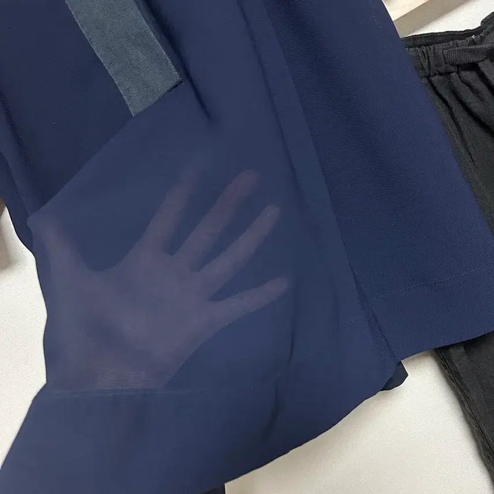 [BUNJANG] KUHO Balloon Sleeve Mesh Blouse / 구호 벌룬슬리브 매쉬 블라우스