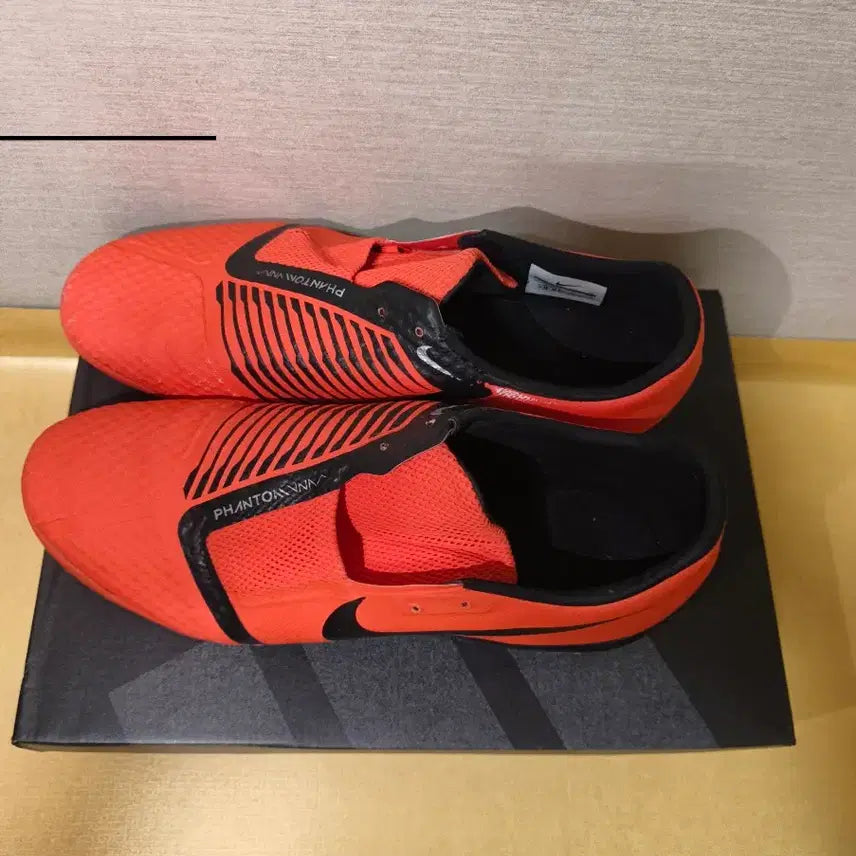 [BUNJANG] Nike Phantom Venom 275 FG - Discontinued Futsal Shoes / 나이키 팬텀 배놈 단종 275풋살화 팝니다