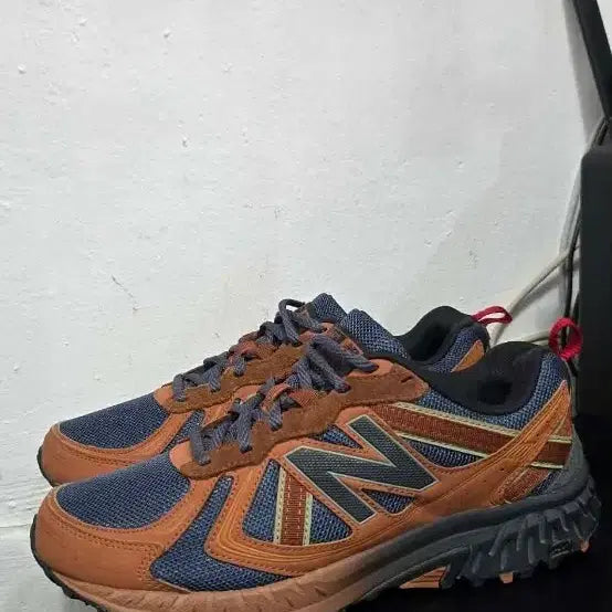 [BUNJANG] New Balance Sneakers Brown/Navy 260 / 뉴발란스 운동화 브라운/네이비 260