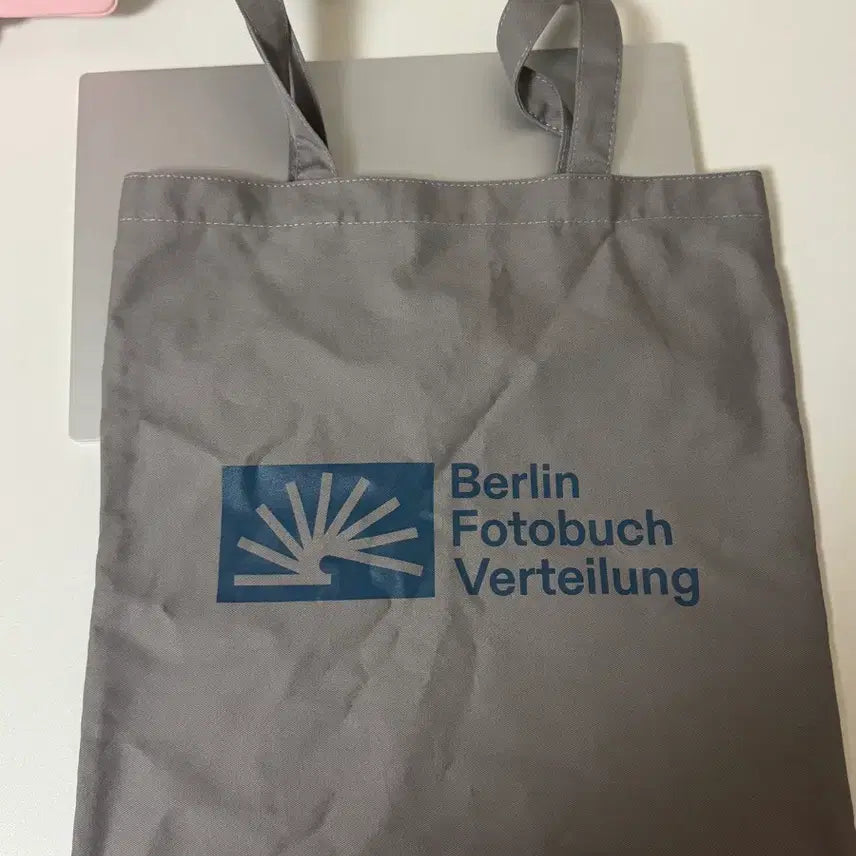 [BUNJANG] Berlin Photobook Distribution 002 Eco Bag (Gray) / 베를린포토북디스트리뷰션 002 에코백 (그레이)