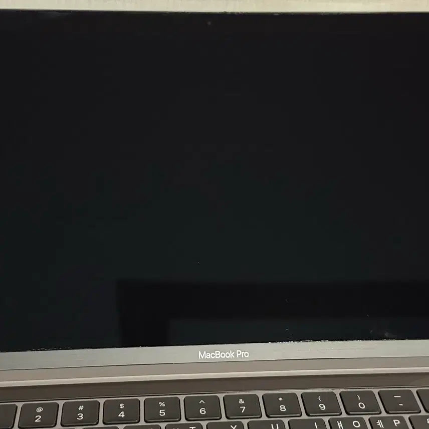 [BUNJANG] Apple MacBook Pro 2020 Intel 13-inch Space Gray / 애플 맥북 인텔 프로 2020 13인치 스페이스 그레이