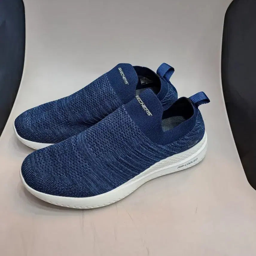 [BUNJANG] Skechers Air Cooled Blue 250mm Shoes / 스케쳐스 에어쿨드 블루 250mm