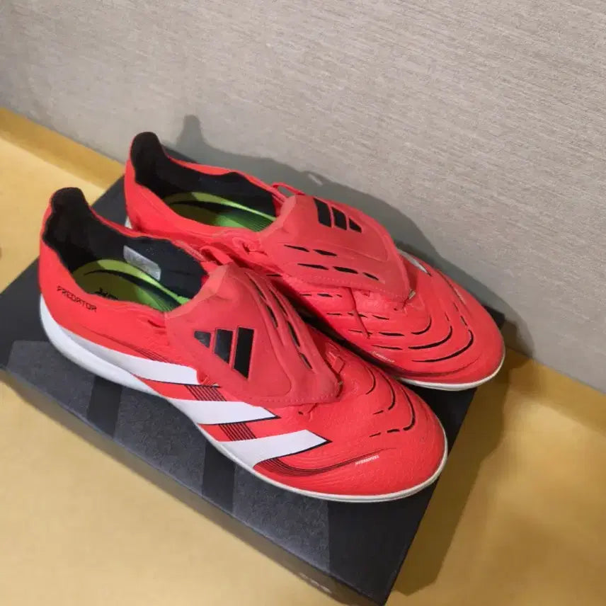 [BUNJANG] Adidas Predator Soccer Cleats Size 265 / 아디다스 프레데터 축구화 265