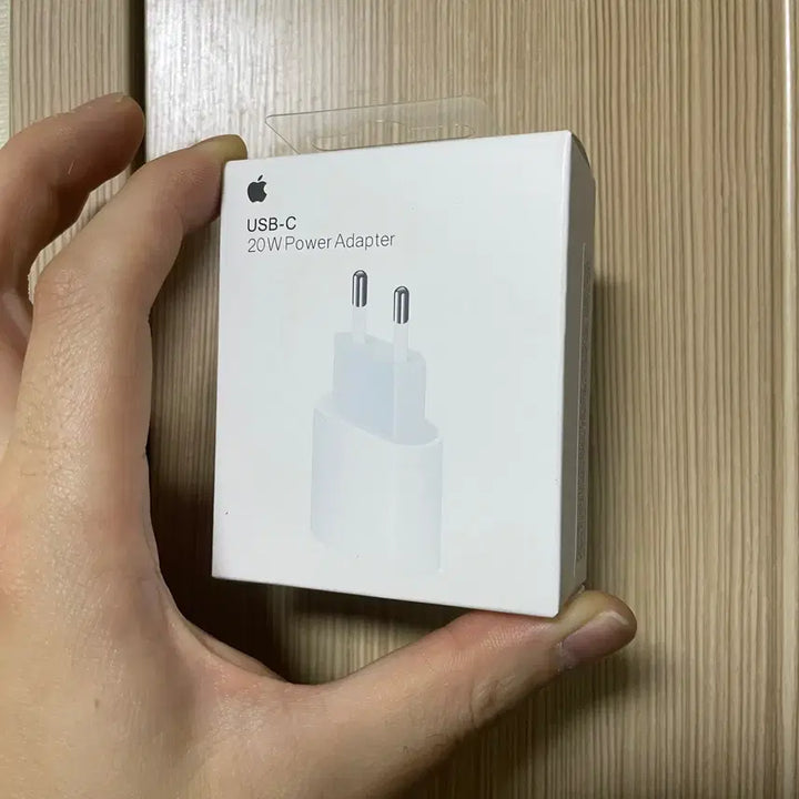 [BUNJANG] 20W Fast Charging USB-C Adapter with USB-C to C Cable / 고속충전 어댑터 케이블 CTOC CTO 라이트닝