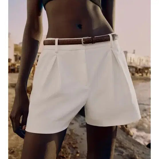 [BUNJANG] Zara White Pin Tuck Belted Pleated Bermuda Shorts - Size M / (드라이 완료) 자라 화이트 핀턱 반바지 M