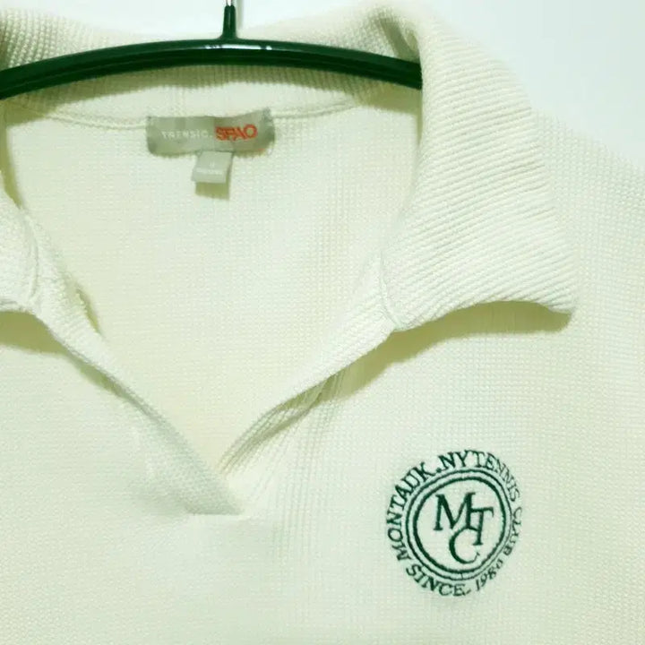 [BUNJANG] SPAO Open Collar Crop Short Sleeve T-Shirt / 스파오 오픈 카라 크롭 반팔 S_S1928