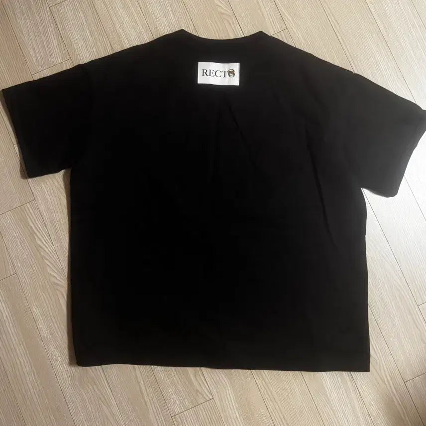 [SOLD OUT] 렉토 백로고 반팔티 L
