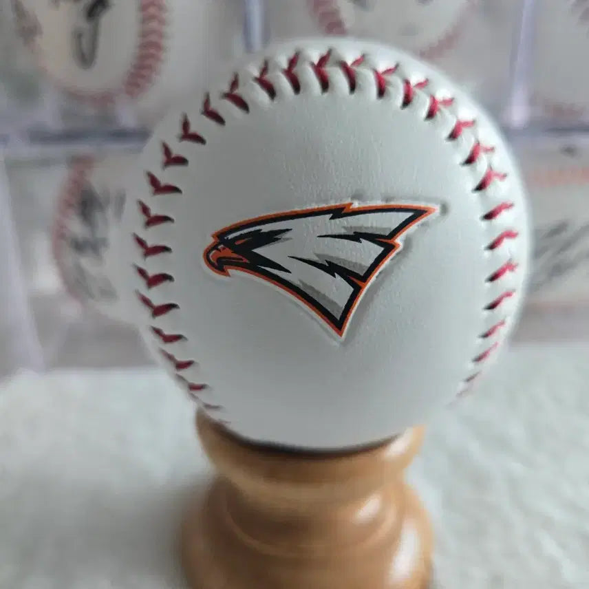 [BUNJANG] Hanwha Eagles Noh Si-hwan Signed Logo Baseball / 한화이글스   노시환 선수님   로고볼   싸인볼