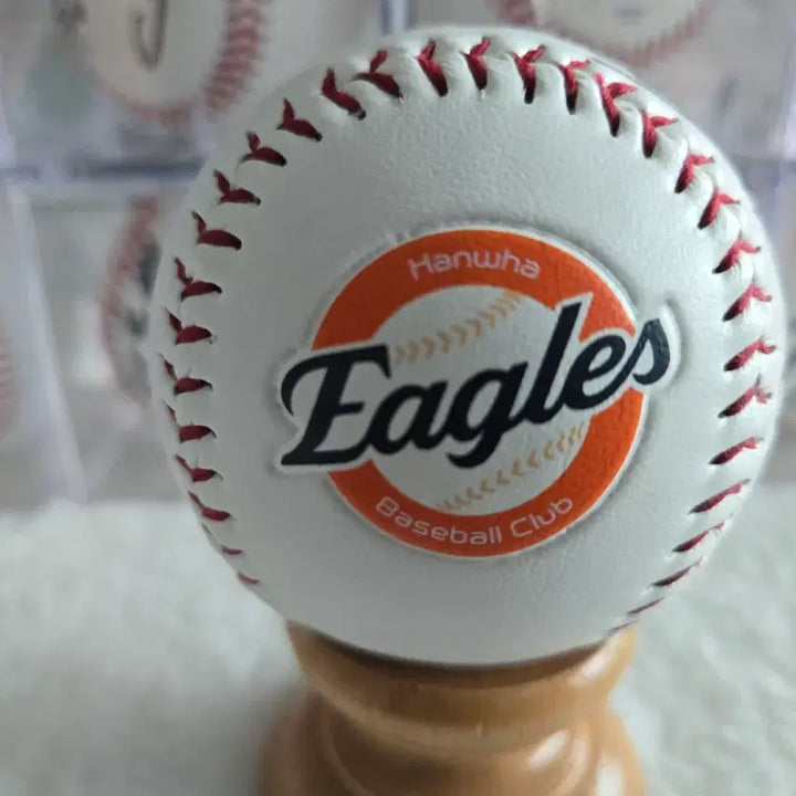 [BUNJANG] Hanwha Eagles Noh Si-hwan Signed Logo Baseball / 한화이글스   노시환 선수님   로고볼   싸인볼