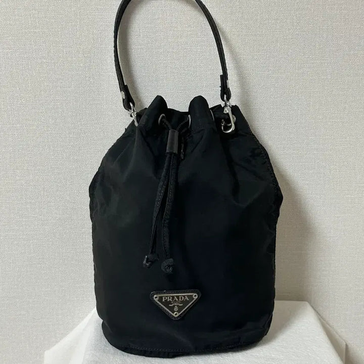 [BUNJANG] Prada Pocono Nylon Drawstring Tote Bag Black / 정품 프라다 포코노 나일론 복조리백 토트백 블랙