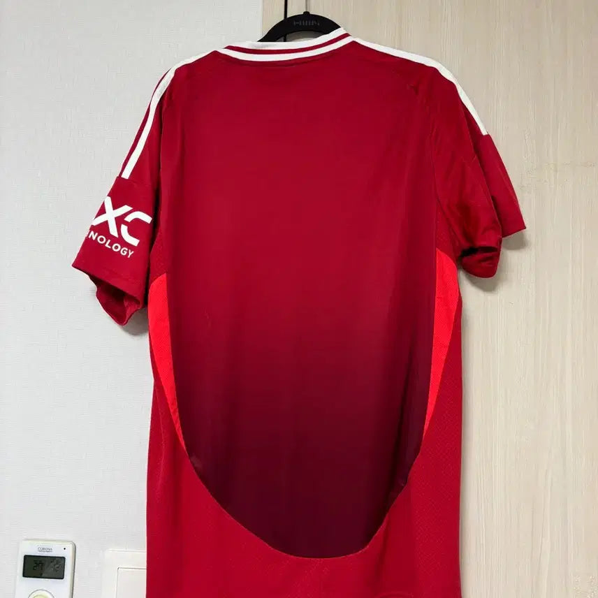 [BUNJANG] Manchester United 24/25 Home Replica Jersey - L / 2425 맨유 홈 레플리카 L