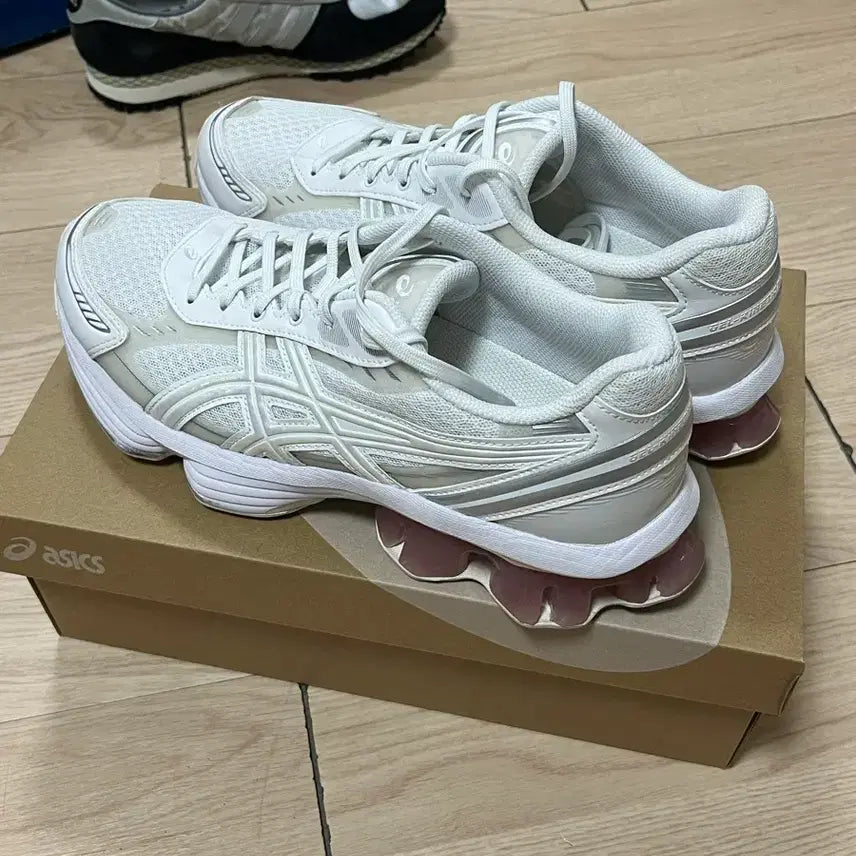 [BUNJANG] ASICS Gel-Kinetic Fluent / 아식스 젤 키네틱 플루언트