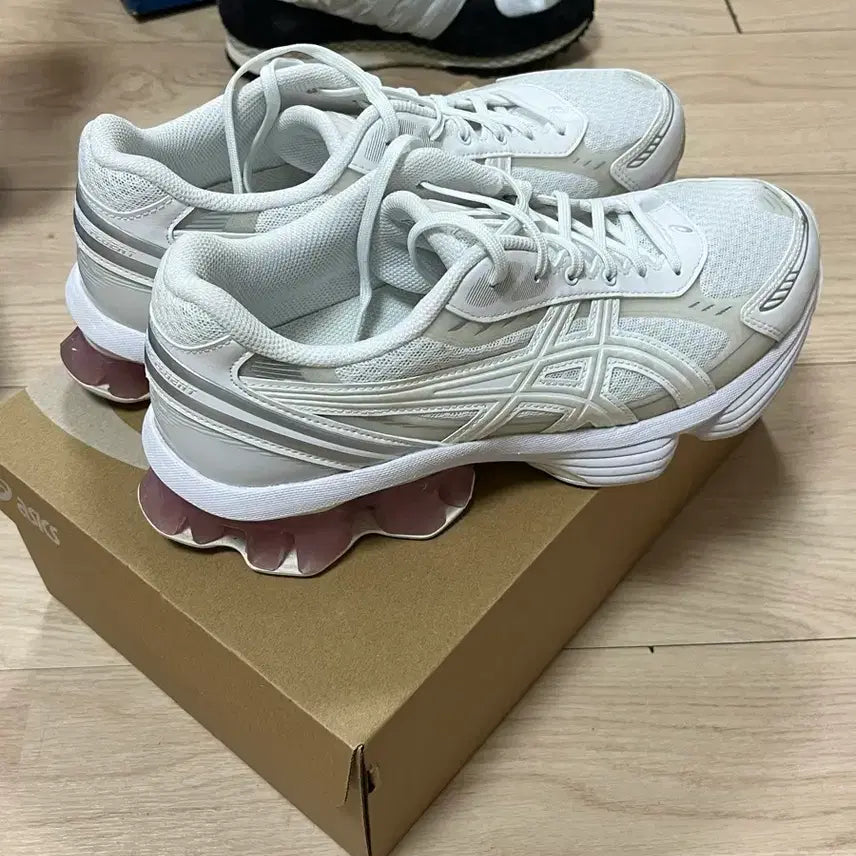 [BUNJANG] ASICS Gel-Kinetic Fluent / 아식스 젤 키네틱 플루언트