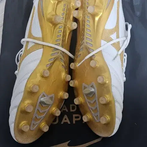 [BUNJANG] Mizuno Morelia Neo 4 JP FG Soccer Cleats / 미즈노 모렐리아 네오4 JP Made in JP 급처