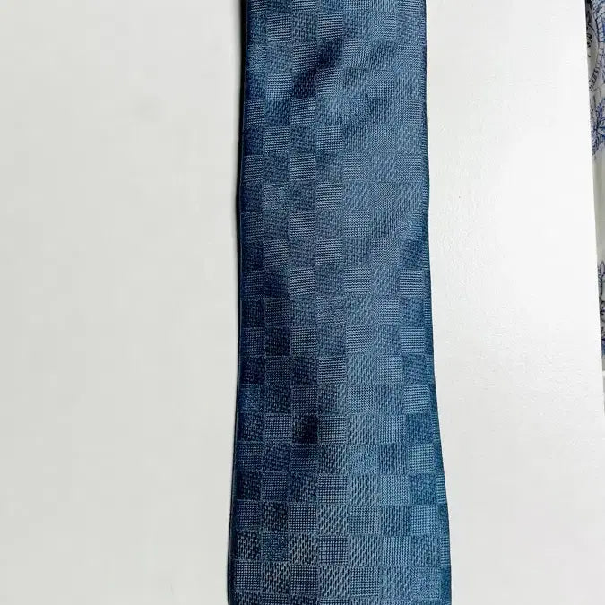 [SOLD OUT] 루이비통넥타이