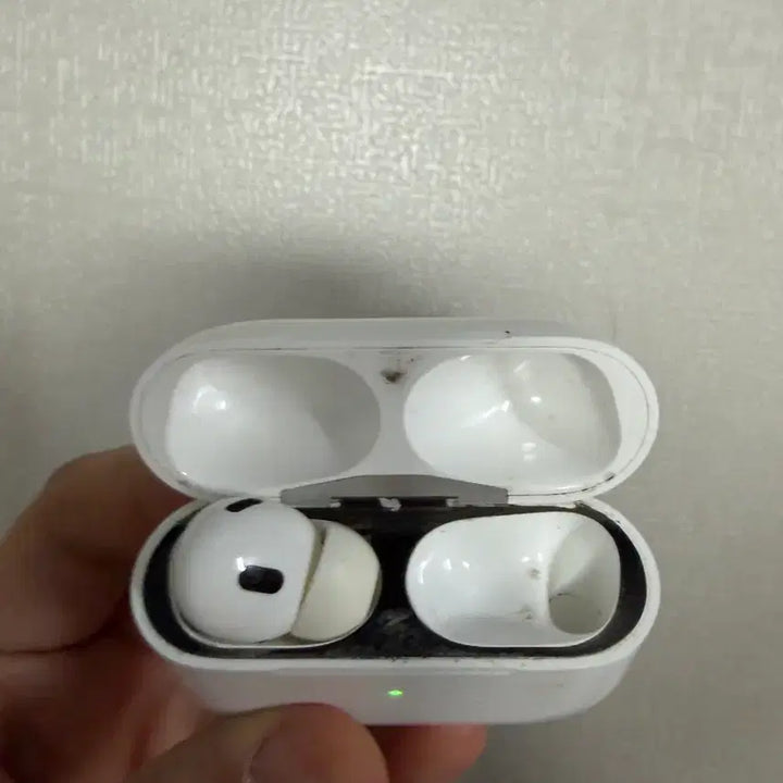 [BUNJANG] AirPods Pro 2 8-pin Case + Left Unit / 에어팟 프로2 8핀 케이스+좌측유닛