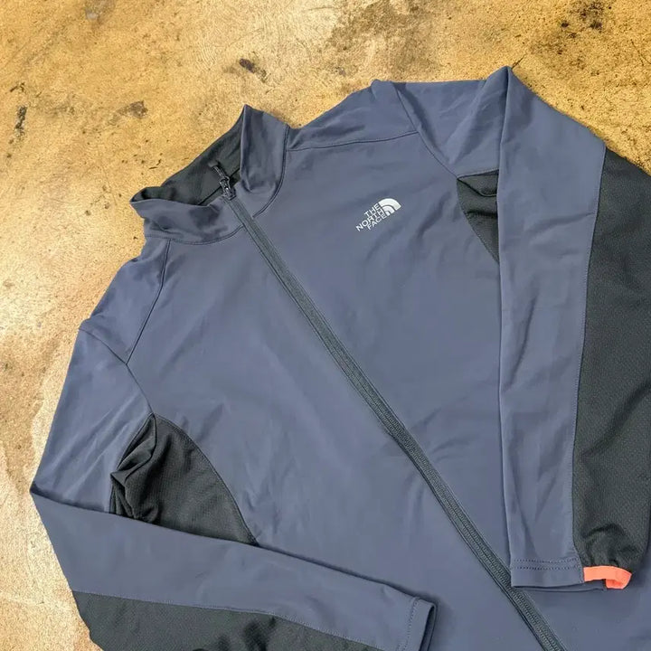[BUNJANG] The North Face Zip-Up Windbreaker Jacket / [정품/L] 노스페이스 집업 바람막이