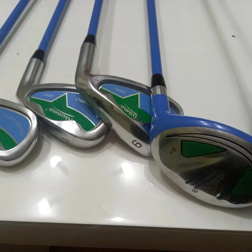 [BUNJANG] Akiyama Japan Full Set Golf Clubs with Caddy Bag / Akiyama.japan골프채 풀세트판매. 캐디백도 포함. 택포16만원