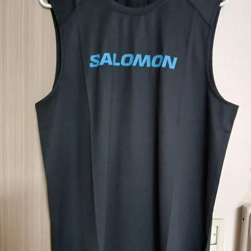 [BUNJANG] Salomon Sleeveless T-Shirt Black / 살로몬 민소매 티셔츠 블랙 죠끼