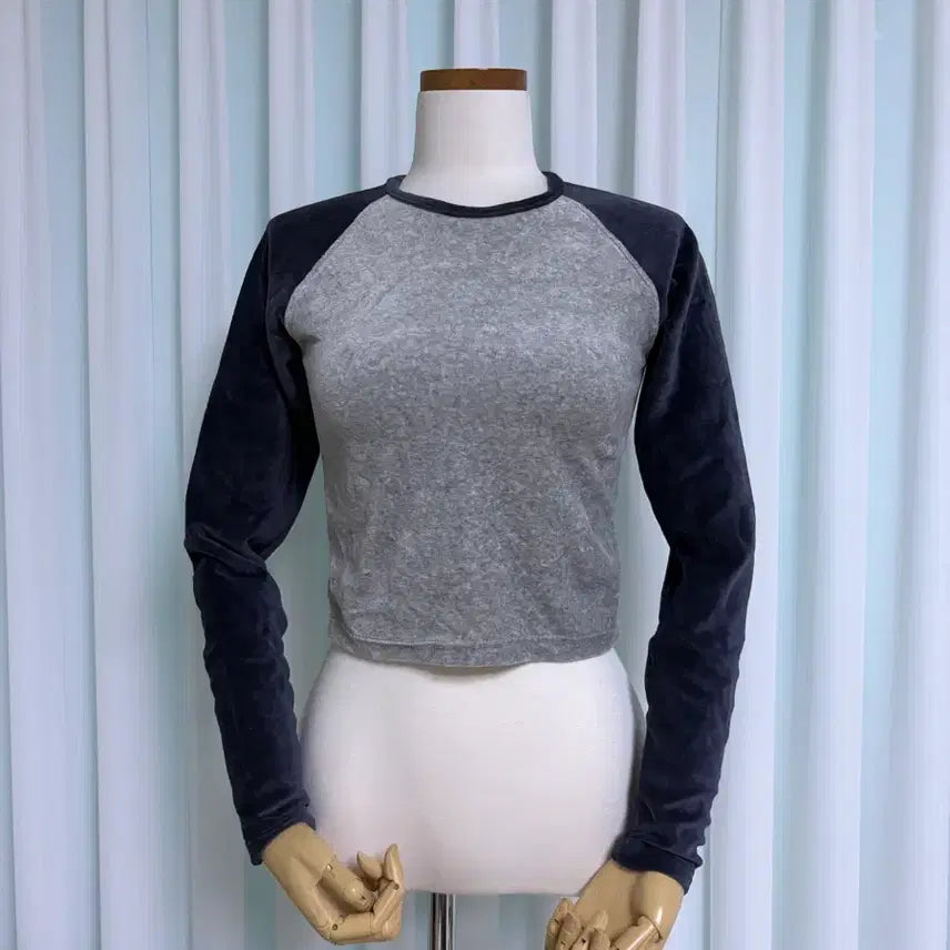 [BUNJANG] Velvet Raglan Crop Top / 벨벳 나그랑 크롭티