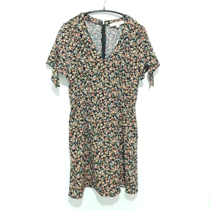 [BUNJANG] LOFT Floral V-Neck Dress / LOFT 플로럴 브이넥 원피스 4_S1947