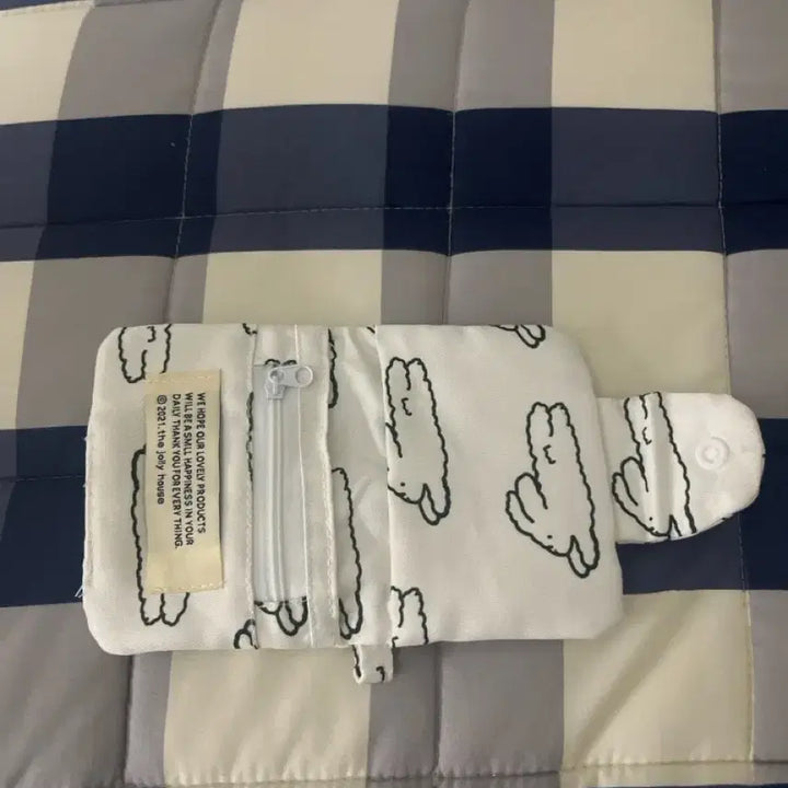 [BUNJANG] White Rabbit Coin Pouch / 토끼지갑