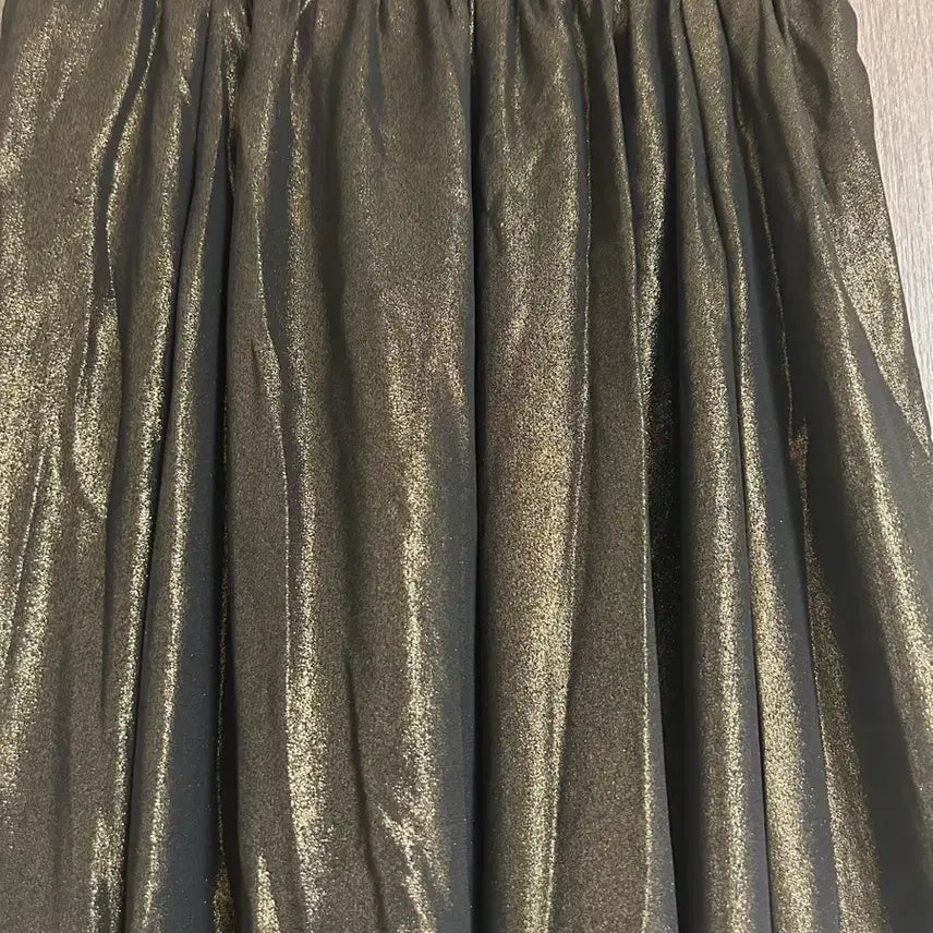 [BUNJANG] OKAN Gold Chiffon Shirring Long Skirt Black / 오칸 골드 쉬폰 셔링 롱 스커트 블랙
