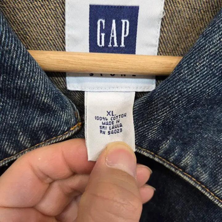 [BUNJANG] Gap Vintage Washed Denim Jacket XL / 갭 빈티지워싱 데님자켓 xl
