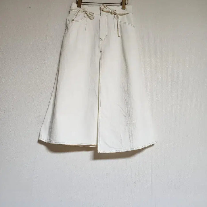 [BUNJANG] LYRIQUE 2023 Belted Denim Long Skirt / 리리끄LYRIQUE제평2023데님 롱스커트25~26