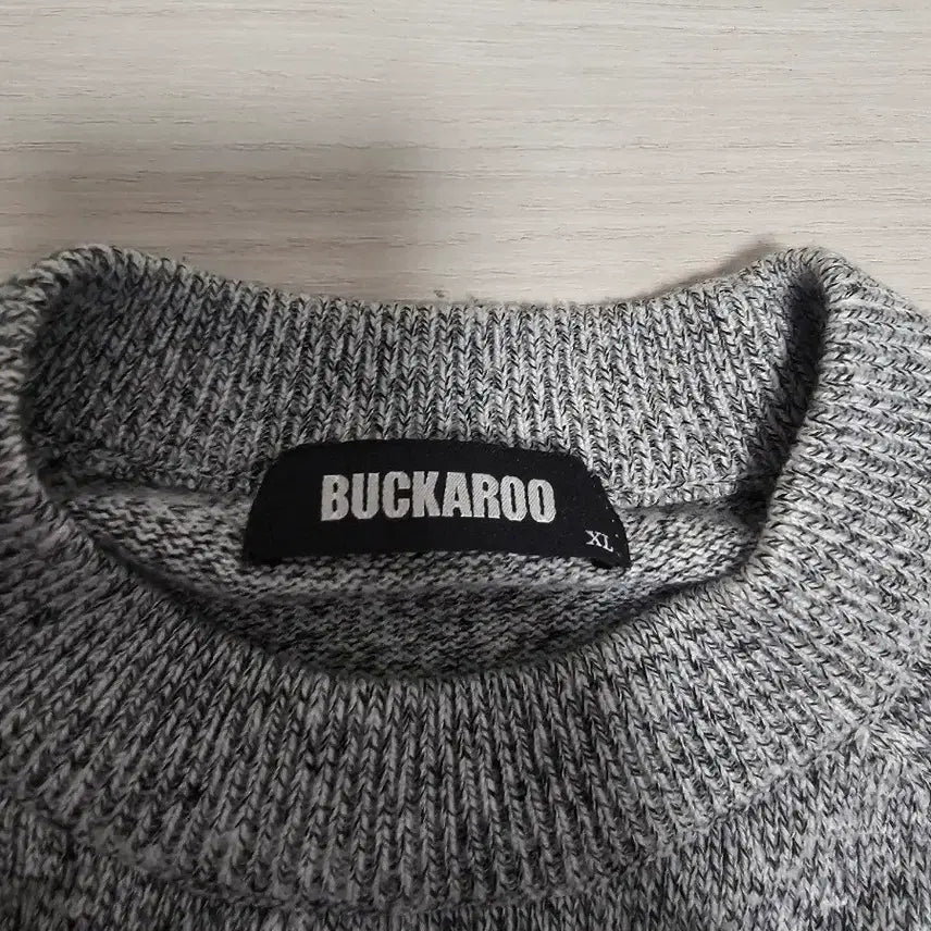 [BUNJANG] Buckaroo Grey Knit XL (105) / 버커루 그레이 니트 XL 105사이즈
