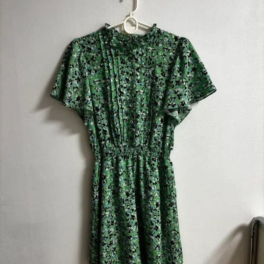 [BUNJANG] JILLSTUART NEW YORK Floral Pattern Green Dress / 질스튜어트뉴욕 플로럴 패턴 그린 원피스