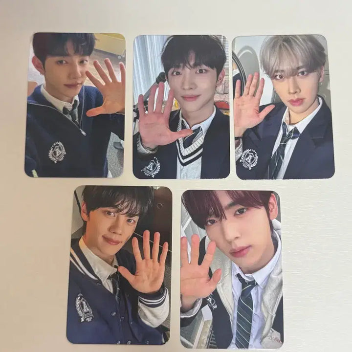 [BUNJANG] AND2BLE Show Concert Day 2 Photocards Bundle Set / 앤더블 and2ble 쇼콘 중콘 day2 포카 포토카드
