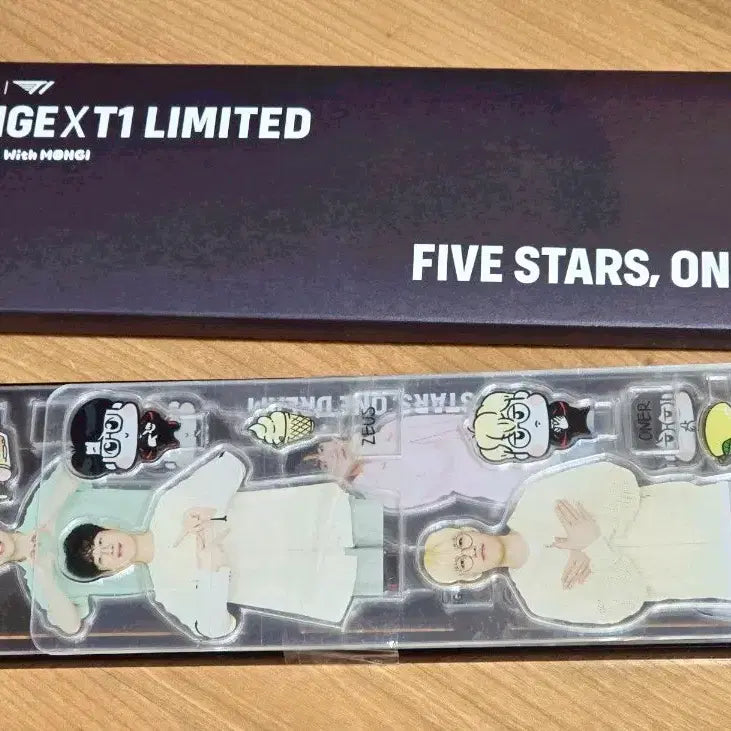 [SOLD OUT] 티원 2024 라네즈 아크릴스탠드
