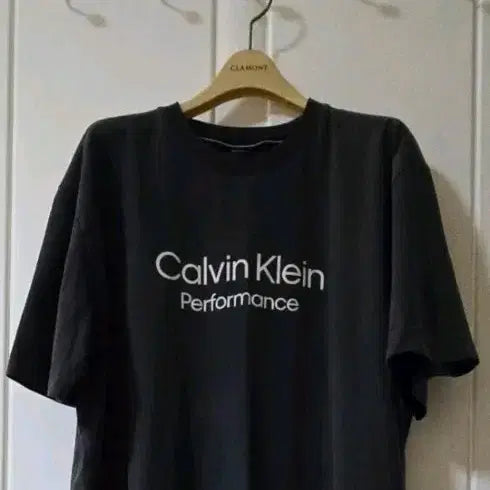 [BUNJANG] Calvin Klein Performance Logo T-Shirt / 정품캘빈클라인 퍼포먼스(Calvin Klein Performance)