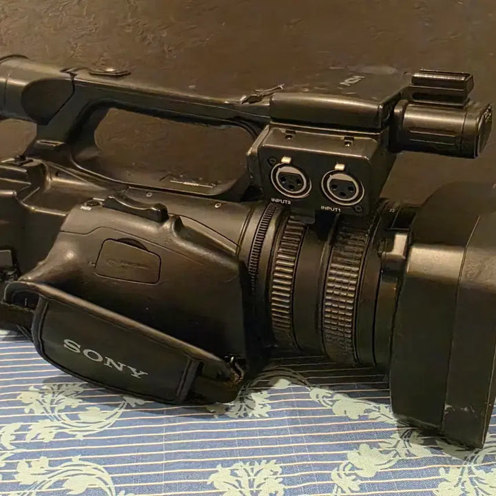 [SOLD OUT] 소니 전문가용 방송 캠코더 HVR-Z5N 중계용 카메라 이상