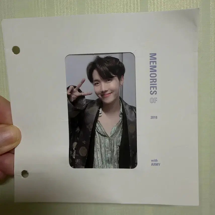 [BUNJANG] BTS Memories of 2018 Blu-ray J-Hope Photocard / BTS MEMORIES OF 2018 포토카드 제이홉 블루레이 포카