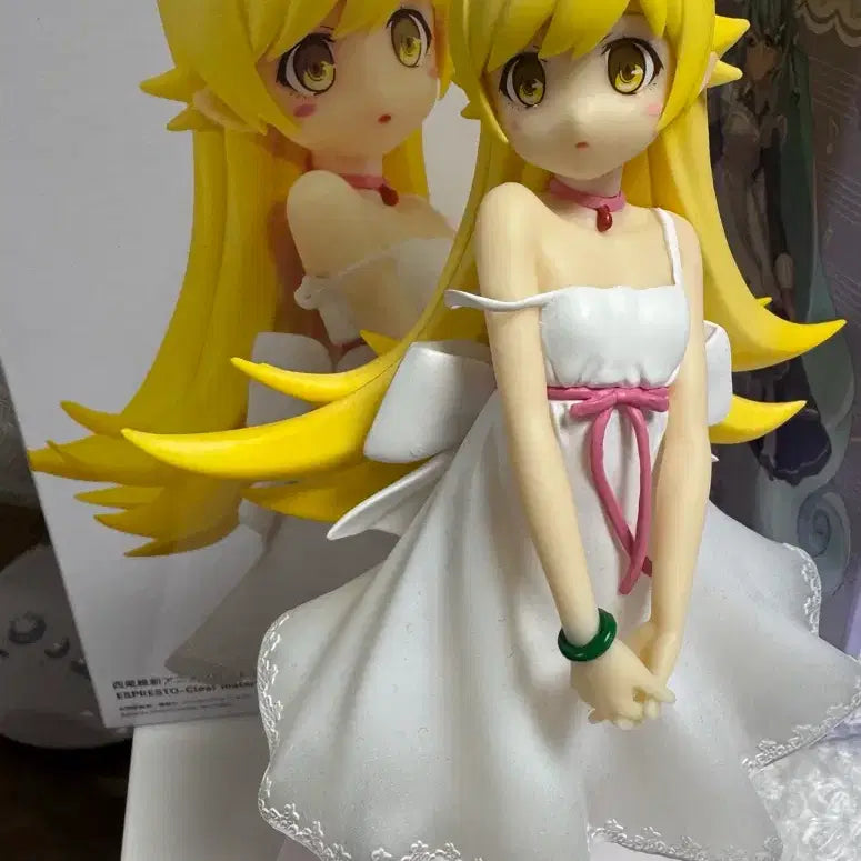 [BUNJANG] Oshino Shinobu Figure / 오시노 시노부 피규어